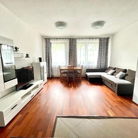 Centrum Park Apartment+ Praga Esterno foto