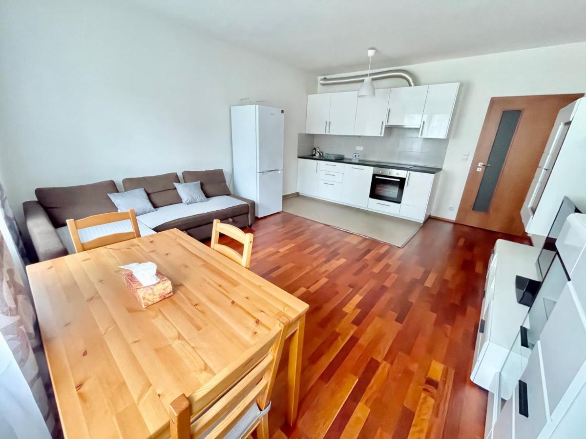 Centrum Park Apartment+ Praga Esterno foto